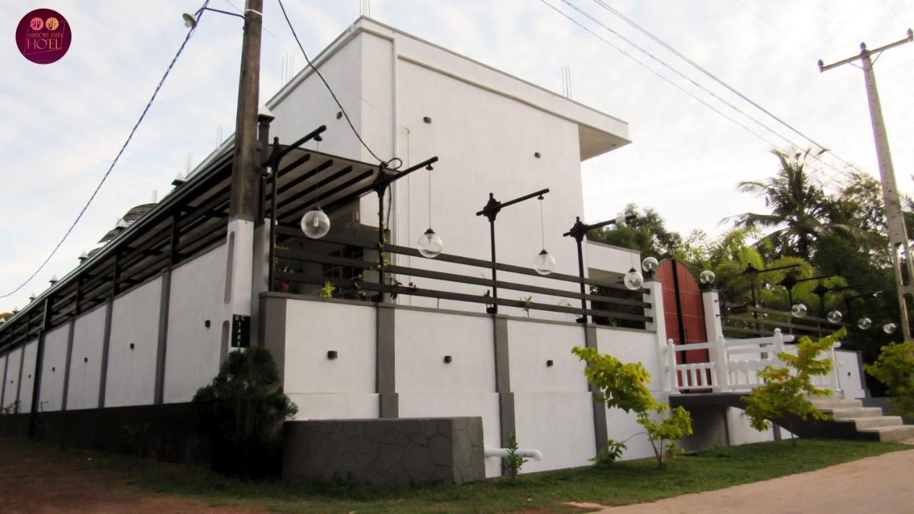Airport Faith Hotel Katunayaka Luaran gambar