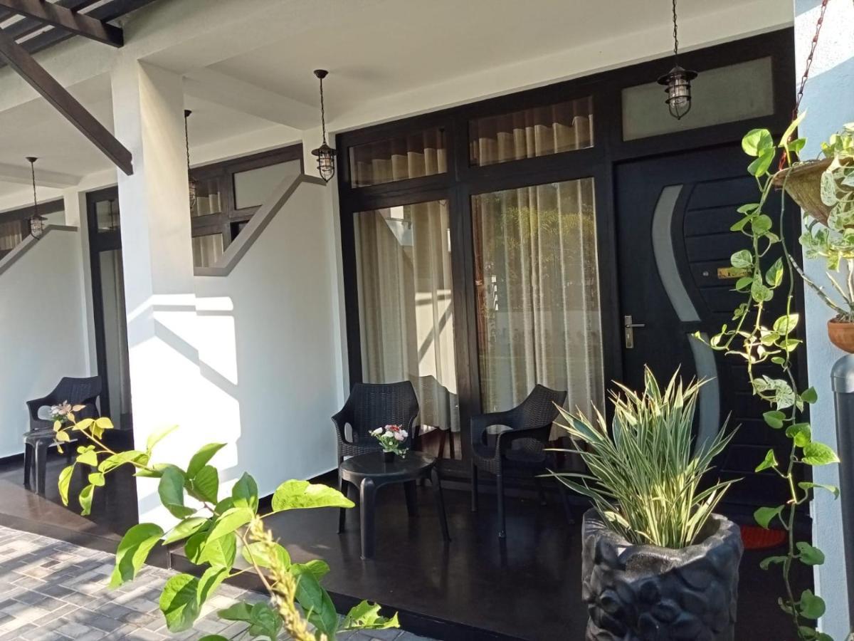 Airport Faith Hotel Katunayaka Luaran gambar