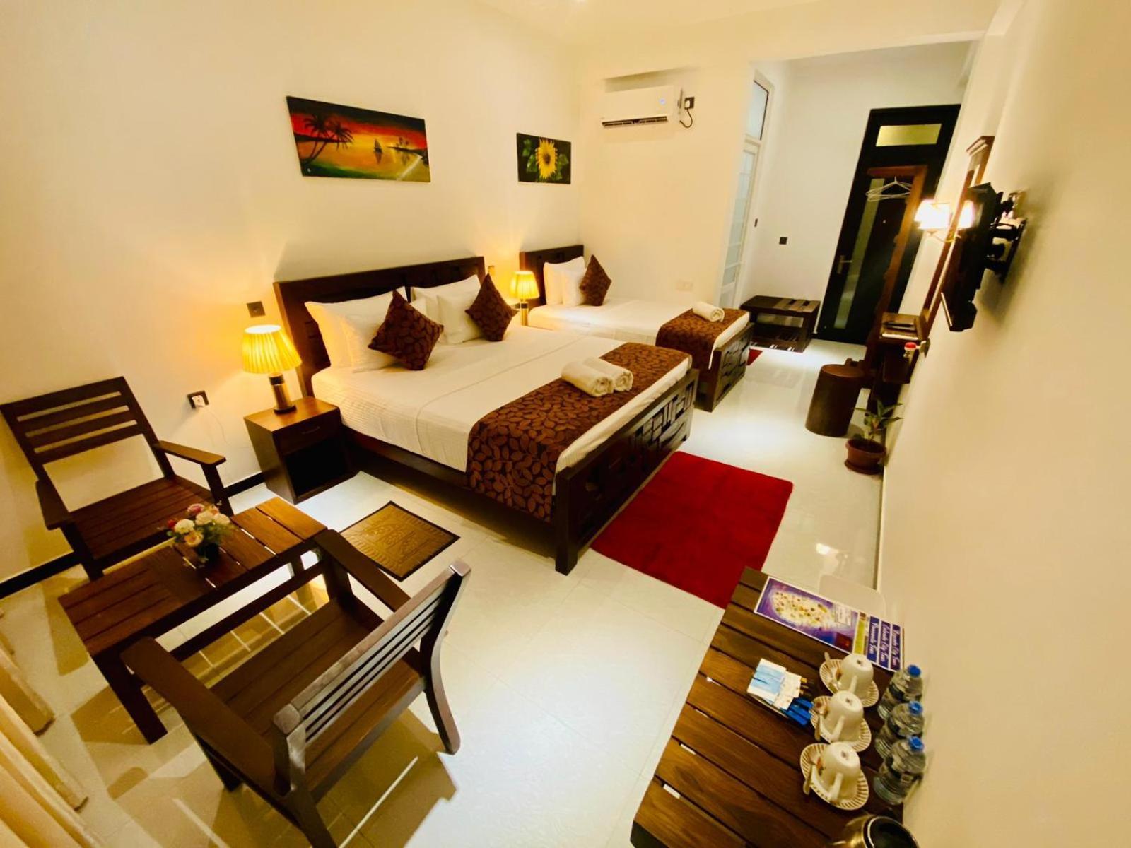 Airport Faith Hotel Katunayaka Luaran gambar